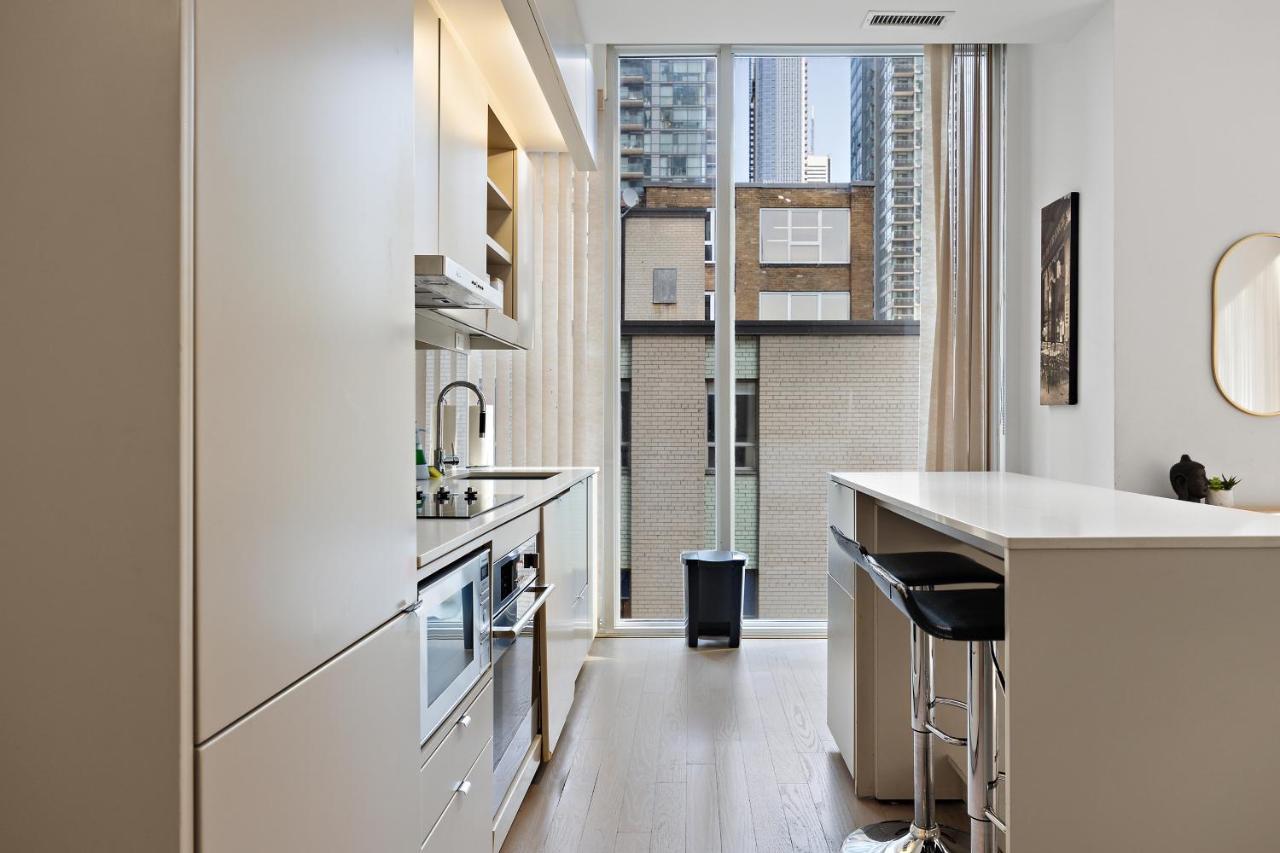 Modern Condo In The Heart Of Downtown Toronto Eksteriør bilde